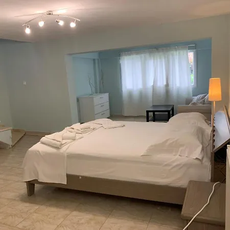 Hébergement de vacances Anemos Maisonette *